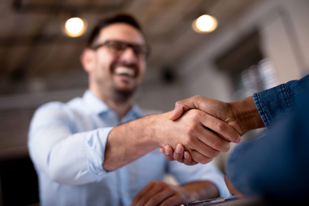 handshake insurace